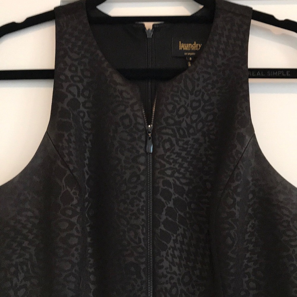 New Laundry by Shelli Segal zipper dress
